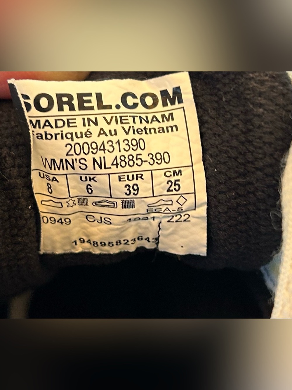 Sorel Explorer boot bundle - Picture 8 of 15